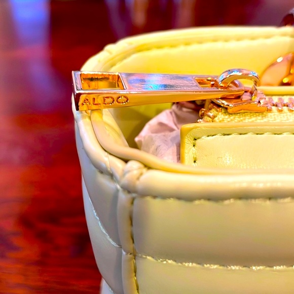 NWT🍋ALDO🍋 Bright Adorable Date Night Purse - Picture 8 of 12
